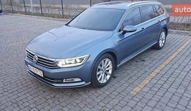 Синий Фольксваген Пассат, объемом двигателя 1.97 л и пробегом 333 тыс. км за 22900 $, фото 22 на Automoto.ua