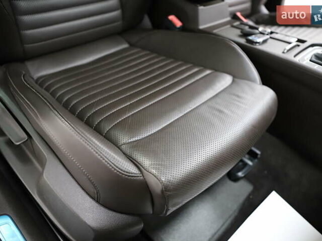 Синий Фольксваген Пассат, объемом двигателя 1.97 л и пробегом 237 тыс. км за 19899 $, фото 67 на Automoto.ua