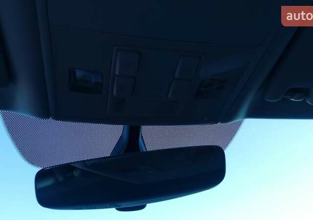 Синий Фольксваген Пассат, объемом двигателя 1.97 л и пробегом 191 тыс. км за 14200 $, фото 19 на Automoto.ua