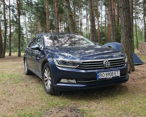 Синий Фольксваген Пассат, объемом двигателя 1.97 л и пробегом 270 тыс. км за 16800 $, фото 4 на Automoto.ua