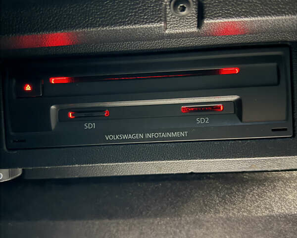 Синій Фольксваген Пассат, об'ємом двигуна 1.97 л та пробігом 317 тис. км за 14500 $, фото 44 на Automoto.ua