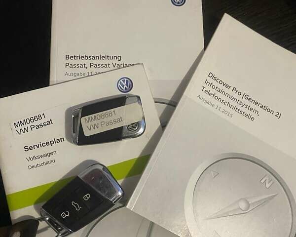 Синий Фольксваген Пассат, объемом двигателя 1.97 л и пробегом 333 тыс. км за 22900 $, фото 51 на Automoto.ua