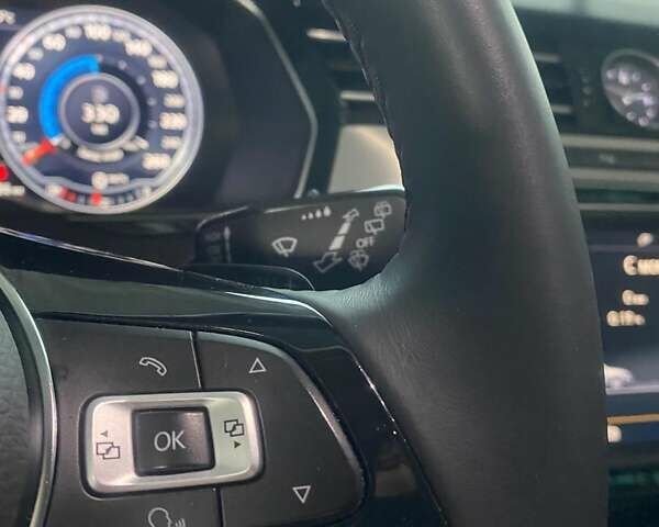 Синий Фольксваген Пассат, объемом двигателя 1.97 л и пробегом 333 тыс. км за 22900 $, фото 47 на Automoto.ua