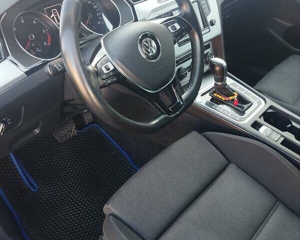 Синий Фольксваген Пассат, объемом двигателя 1.97 л и пробегом 268 тыс. км за 15200 $, фото 18 на Automoto.ua