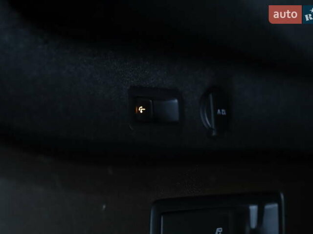 Синий Фольксваген Пассат, объемом двигателя 1.97 л и пробегом 237 тыс. км за 19899 $, фото 54 на Automoto.ua