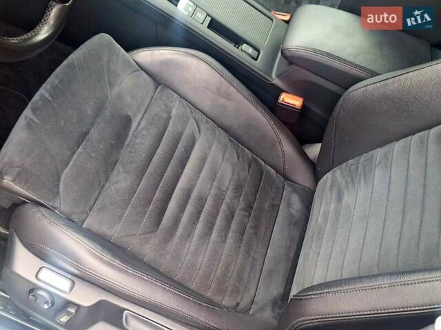 Синий Фольксваген Пассат, объемом двигателя 1.97 л и пробегом 241 тыс. км за 16777 $, фото 10 на Automoto.ua