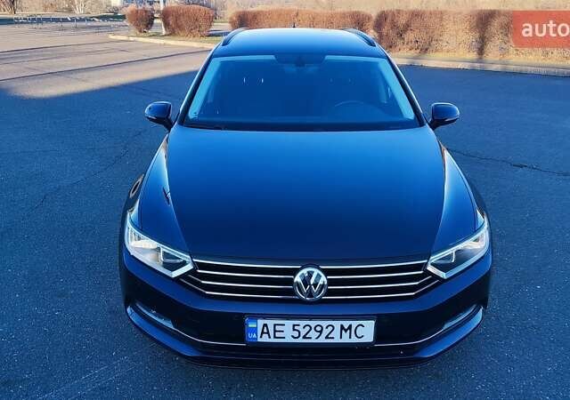 Синий Фольксваген Пассат, объемом двигателя 1.97 л и пробегом 191 тыс. км за 14200 $, фото 8 на Automoto.ua
