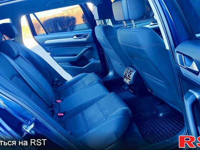 Синій Фольксваген Пассат, об'ємом двигуна 2 л та пробігом 191 тис. км за 14200 $, фото 11 на Automoto.ua
