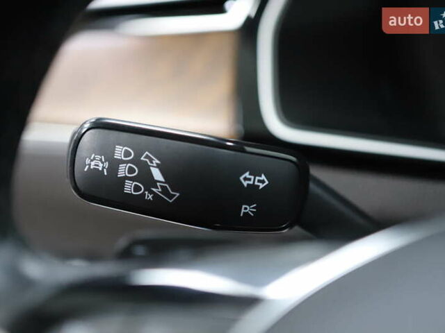 Синий Фольксваген Пассат, объемом двигателя 1.97 л и пробегом 237 тыс. км за 19899 $, фото 84 на Automoto.ua