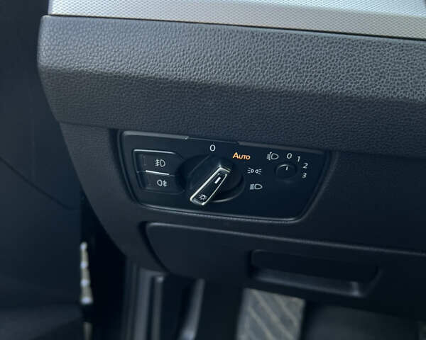 Синій Фольксваген Пассат, об'ємом двигуна 2 л та пробігом 230 тис. км за 15300 $, фото 38 на Automoto.ua