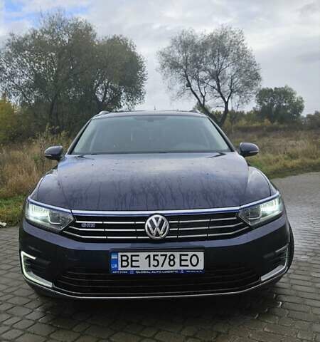 Синий Фольксваген Пассат, объемом двигателя 1.4 л и пробегом 251 тыс. км за 15999 $, фото 1 на Automoto.ua