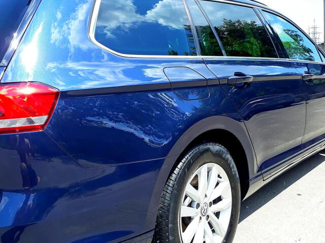 Синий Фольксваген Пассат, объемом двигателя 2 л и пробегом 243 тыс. км за 13500 $, фото 3 на Automoto.ua