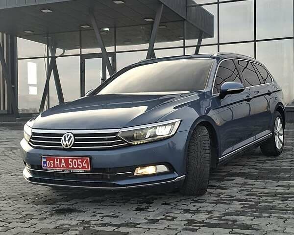 Синий Фольксваген Пассат, объемом двигателя 2 л и пробегом 272 тыс. км за 14200 $, фото 12 на Automoto.ua