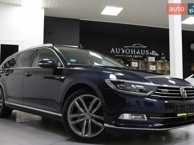 Синий Фольксваген Пассат, объемом двигателя 1.97 л и пробегом 237 тыс. км за 19899 $, фото 1 на Automoto.ua