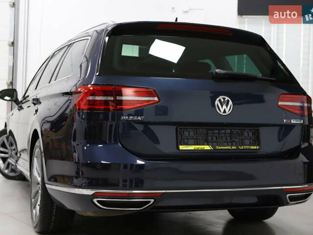 Синий Фольксваген Пассат, объемом двигателя 1.97 л и пробегом 237 тыс. км за 19899 $, фото 40 на Automoto.ua