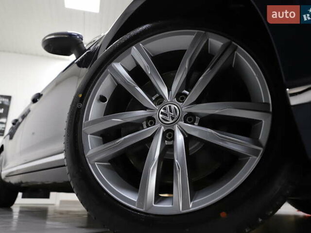 Синий Фольксваген Пассат, объемом двигателя 1.97 л и пробегом 237 тыс. км за 19899 $, фото 108 на Automoto.ua