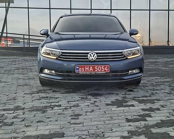 Синий Фольксваген Пассат, объемом двигателя 2 л и пробегом 272 тыс. км за 14200 $, фото 22 на Automoto.ua
