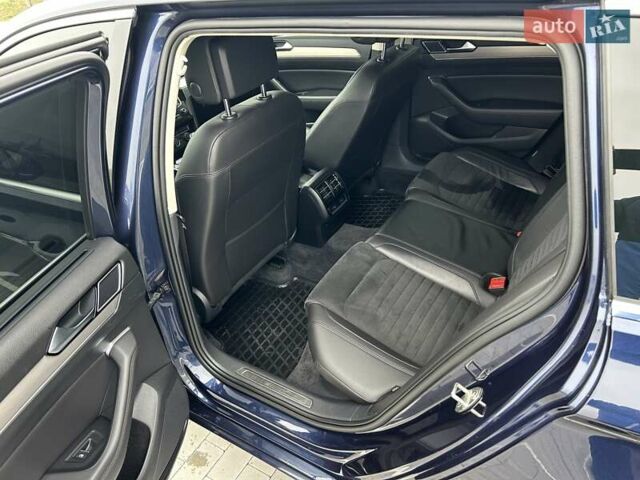 Синий Фольксваген Пассат, объемом двигателя 1.97 л и пробегом 293 тыс. км за 14500 $, фото 18 на Automoto.ua