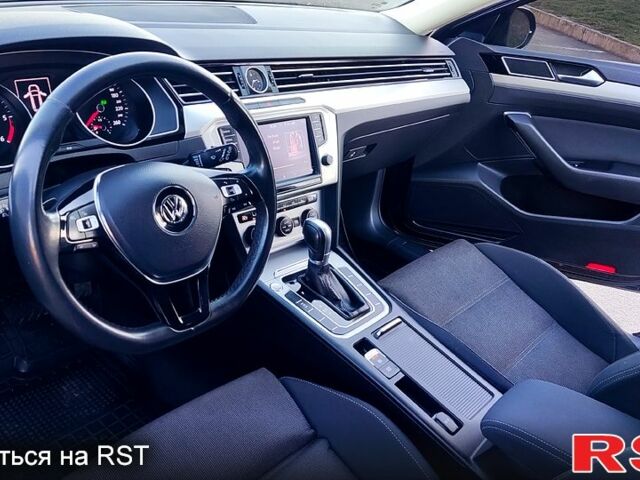 Синій Фольксваген Пассат, об'ємом двигуна 2 л та пробігом 191 тис. км за 14200 $, фото 7 на Automoto.ua