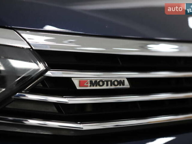 Синий Фольксваген Пассат, объемом двигателя 1.97 л и пробегом 237 тыс. км за 19899 $, фото 26 на Automoto.ua