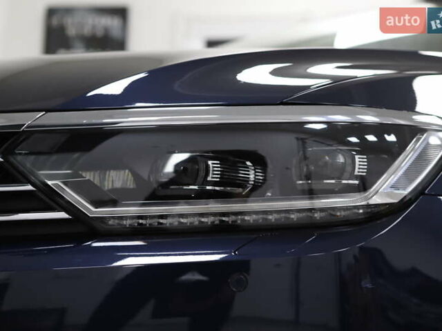 Синий Фольксваген Пассат, объемом двигателя 1.97 л и пробегом 237 тыс. км за 19899 $, фото 13 на Automoto.ua