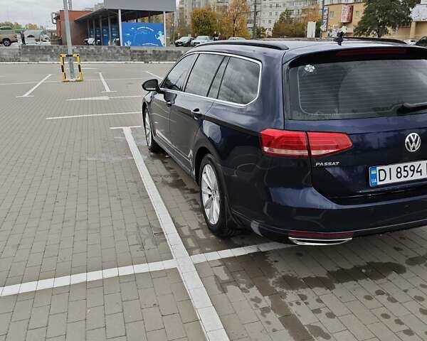 Синий Фольксваген Пассат, объемом двигателя 1.97 л и пробегом 244 тыс. км за 14300 $, фото 10 на Automoto.ua