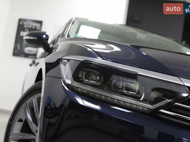 Синий Фольксваген Пассат, объемом двигателя 1.97 л и пробегом 237 тыс. км за 19899 $, фото 28 на Automoto.ua