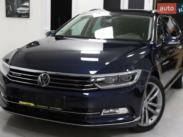 Синий Фольксваген Пассат, объемом двигателя 1.97 л и пробегом 237 тыс. км за 19899 $, фото 8 на Automoto.ua