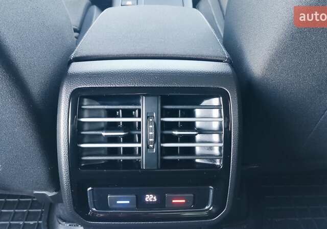 Синий Фольксваген Пассат, объемом двигателя 1.97 л и пробегом 191 тыс. км за 14200 $, фото 23 на Automoto.ua