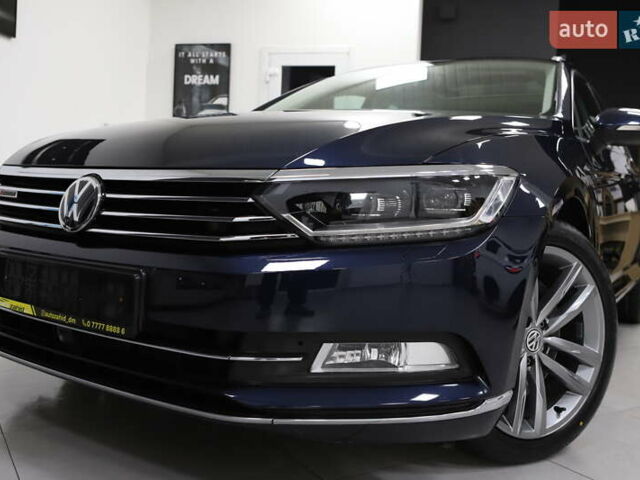 Синий Фольксваген Пассат, объемом двигателя 1.97 л и пробегом 237 тыс. км за 19899 $, фото 15 на Automoto.ua