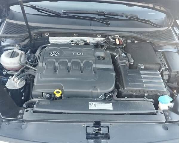 Синий Фольксваген Пассат, объемом двигателя 1.97 л и пробегом 268 тыс. км за 15200 $, фото 15 на Automoto.ua