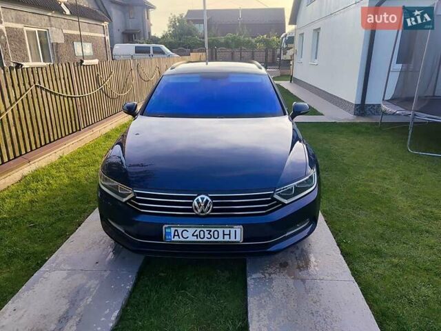 Синій Фольксваген Пассат, об'ємом двигуна 1.97 л та пробігом 301 тис. км за 16500 $, фото 4 на Automoto.ua