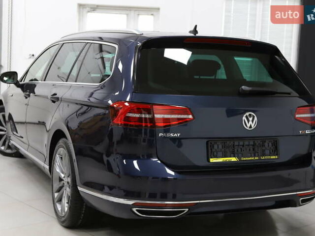 Синий Фольксваген Пассат, объемом двигателя 1.97 л и пробегом 237 тыс. км за 19899 $, фото 45 на Automoto.ua