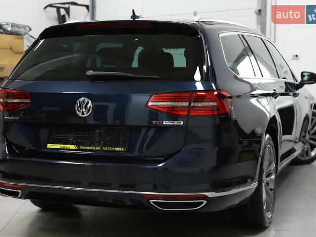 Синий Фольксваген Пассат, объемом двигателя 1.97 л и пробегом 237 тыс. км за 19899 $, фото 59 на Automoto.ua