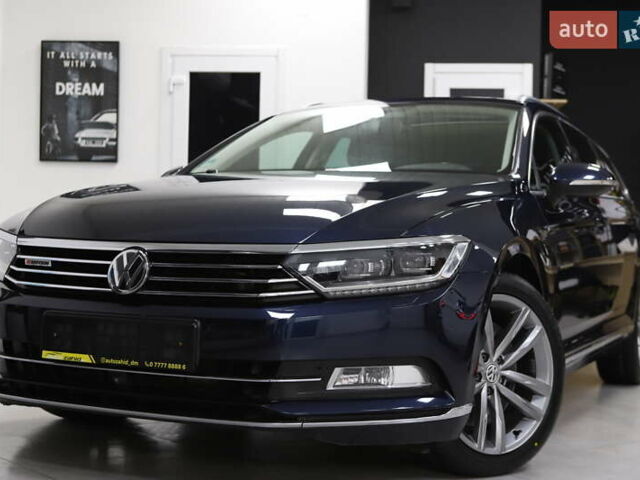 Синий Фольксваген Пассат, объемом двигателя 1.97 л и пробегом 237 тыс. км за 19899 $, фото 5 на Automoto.ua