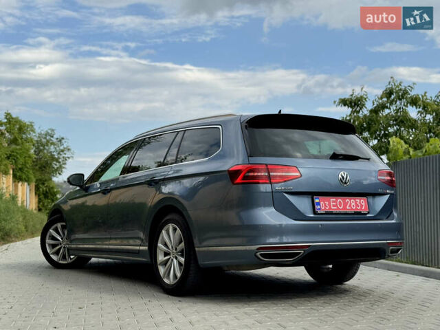 Синий Фольксваген Пассат, объемом двигателя 1.97 л и пробегом 220 тыс. км за 16999 $, фото 8 на Automoto.ua