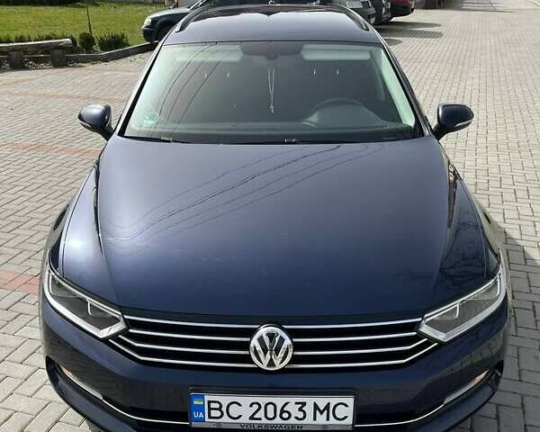 Синій Фольксваген Пассат, об'ємом двигуна 2 л та пробігом 269 тис. км за 14200 $, фото 1 на Automoto.ua
