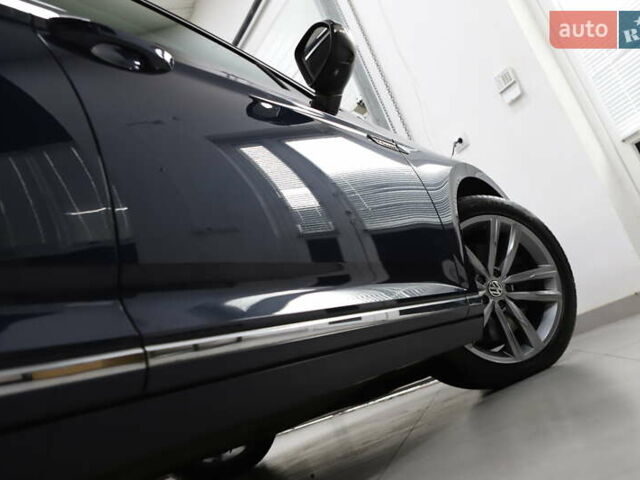 Синий Фольксваген Пассат, объемом двигателя 1.97 л и пробегом 237 тыс. км за 19899 $, фото 55 на Automoto.ua