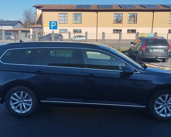 Синий Фольксваген Пассат, объемом двигателя 1.97 л и пробегом 268 тыс. км за 15200 $, фото 5 на Automoto.ua