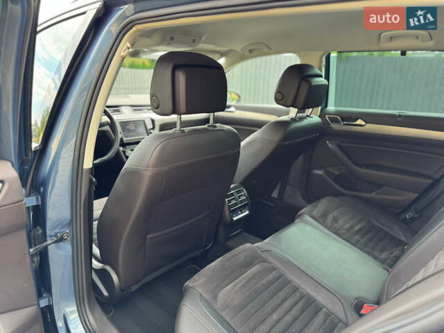 Синий Фольксваген Пассат, объемом двигателя 1.97 л и пробегом 220 тыс. км за 16999 $, фото 31 на Automoto.ua