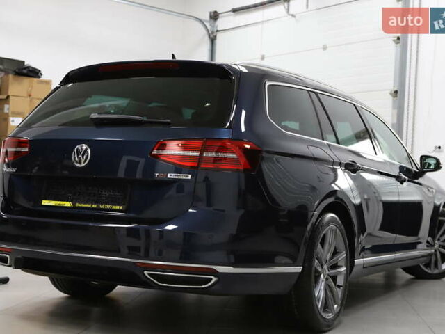 Синий Фольксваген Пассат, объемом двигателя 1.97 л и пробегом 237 тыс. км за 19899 $, фото 53 на Automoto.ua