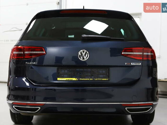 Синий Фольксваген Пассат, объемом двигателя 1.97 л и пробегом 237 тыс. км за 19899 $, фото 49 на Automoto.ua