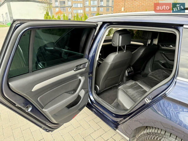 Фольксваген Пассат 2017 в Житомире на Automoto.ua Синий Фольксваген Пассат, объемом двигателя 2 л и пробегом 266 тыс. км за 17600 $, фото 33 на Automoto.ua