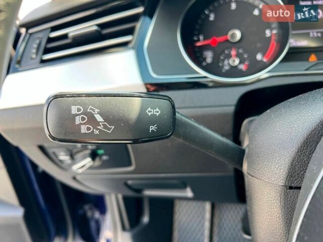 Синий Фольксваген Пассат, объемом двигателя 2 л и пробегом 243 тыс. км за 17190 $, фото 24 на Automoto.ua