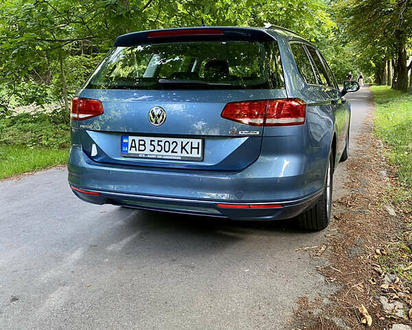 Синий Фольксваген Пассат, объемом двигателя 1.6 л и пробегом 259 тыс. км за 14700 $, фото 7 на Automoto.ua