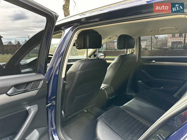 Синий Фольксваген Пассат, объемом двигателя 2 л и пробегом 289 тыс. км за 16799 $, фото 30 на Automoto.ua