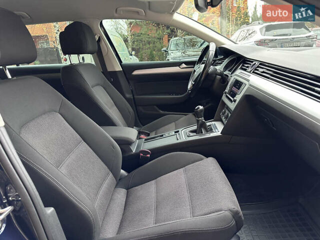 Синій Фольксваген Пассат, об'ємом двигуна 1.97 л та пробігом 264 тис. км за 14900 $, фото 39 на Automoto.ua