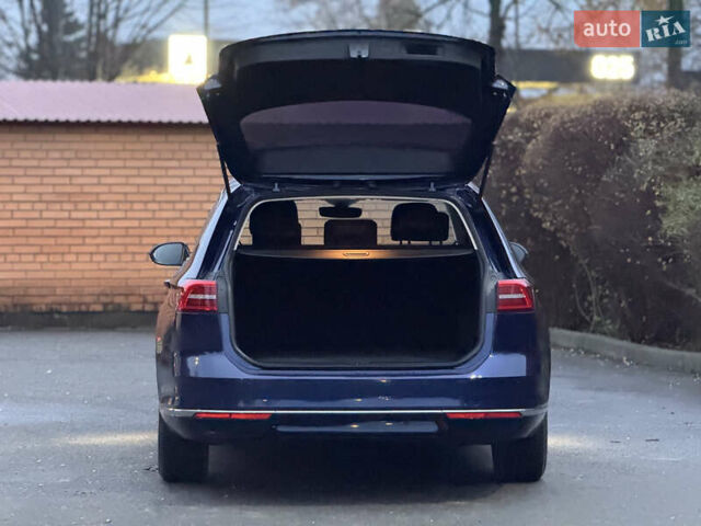 Синій Фольксваген Пассат, об'ємом двигуна 2 л та пробігом 294 тис. км за 15200 $, фото 11 на Automoto.ua