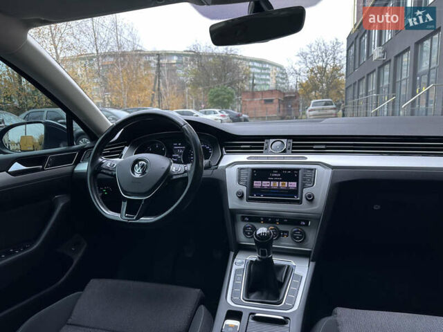 Синій Фольксваген Пассат, об'ємом двигуна 1.97 л та пробігом 264 тис. км за 14900 $, фото 42 на Automoto.ua