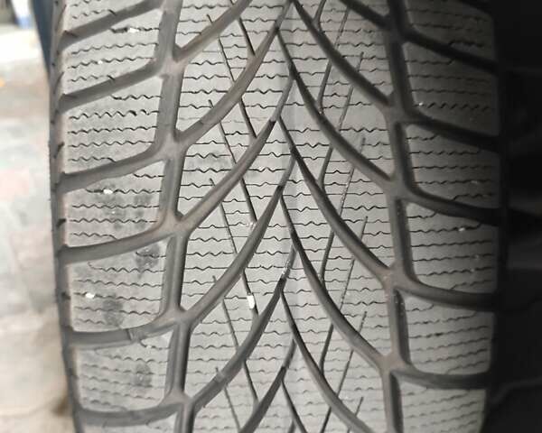 Синий Фольксваген Пассат, объемом двигателя 1.97 л и пробегом 225 тыс. км за 16300 $, фото 80 на Automoto.ua